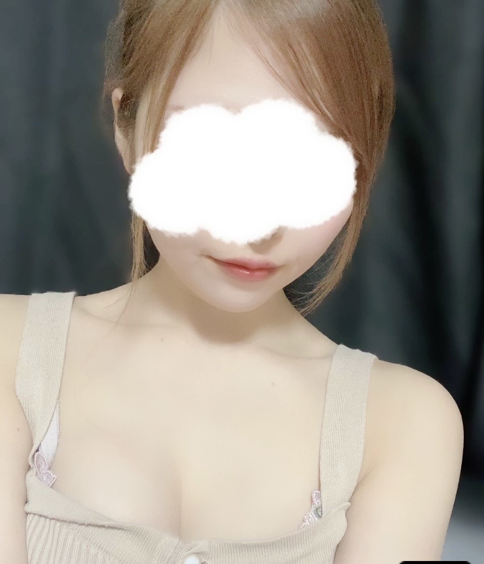 愛川ななみの写真